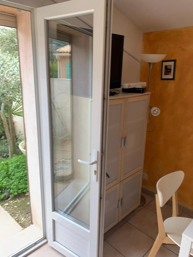 La Maison De Beaumes Exterior photo