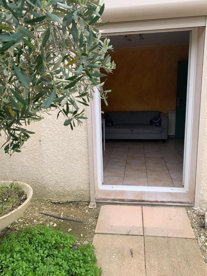 La Maison De Beaumes Exterior photo